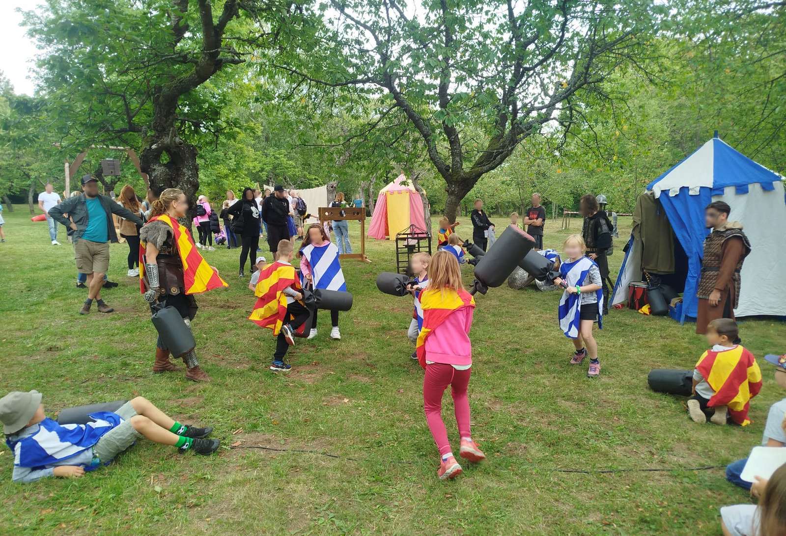 Molitanová bitva ve středověké vesničce na Svatohorské louce